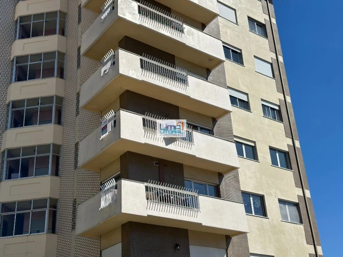 Apartamento T3 para Venda em Marrazes e Barosa Foto 2
