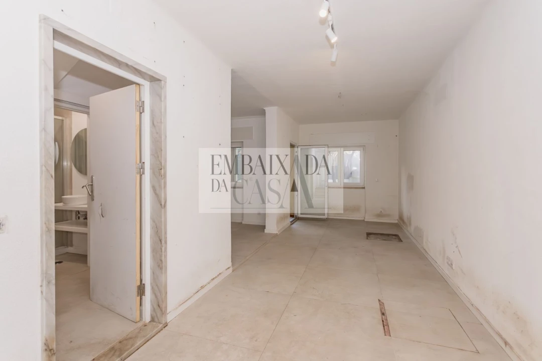 Moradia T3 para Venda em Carcavelos e Parede Foto 35
