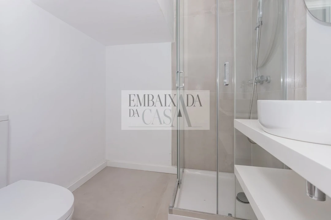 Moradia T3 para Venda em Carcavelos e Parede Foto 37