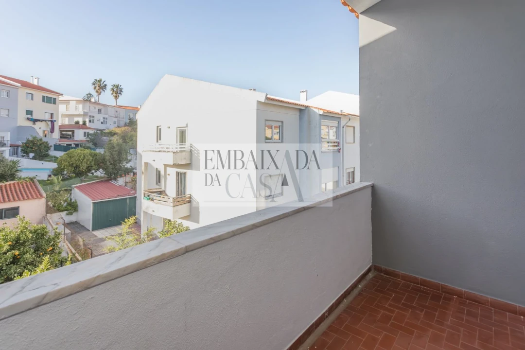 Moradia T3 para Venda em Carcavelos e Parede Foto 29
