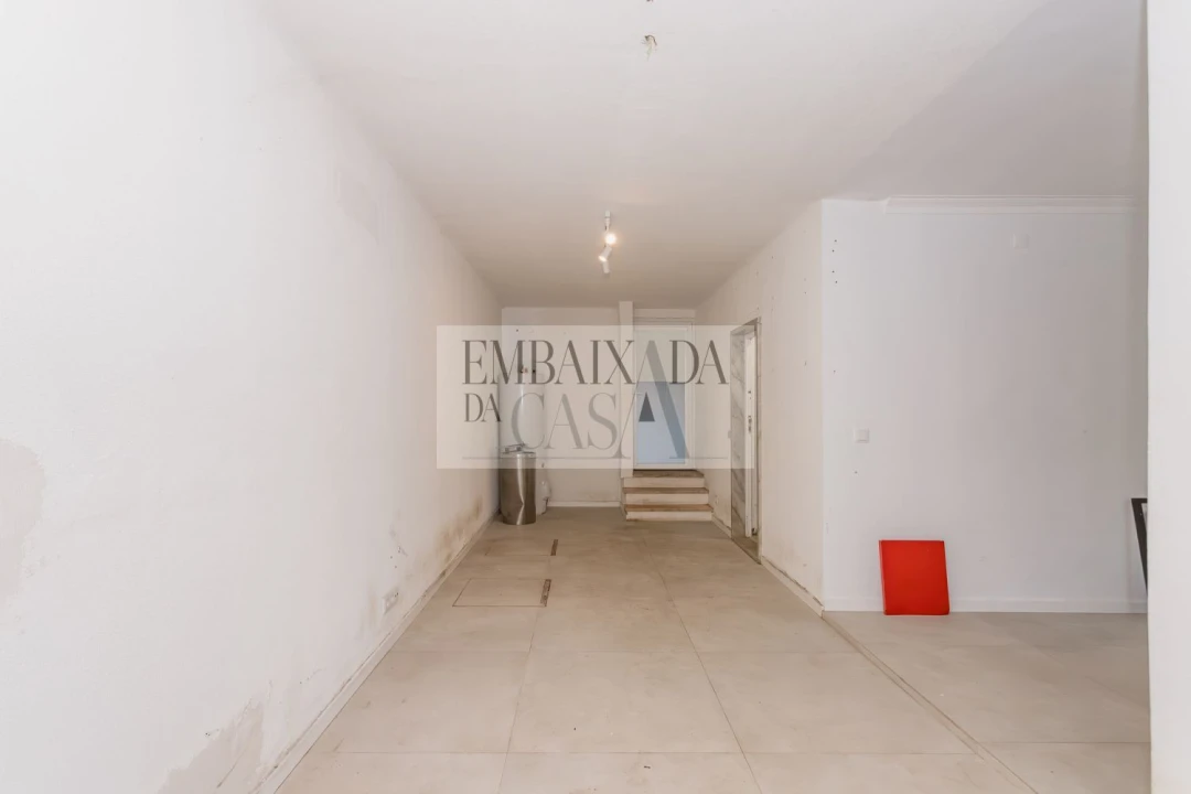 Moradia T3 para Venda em Carcavelos e Parede Foto 33