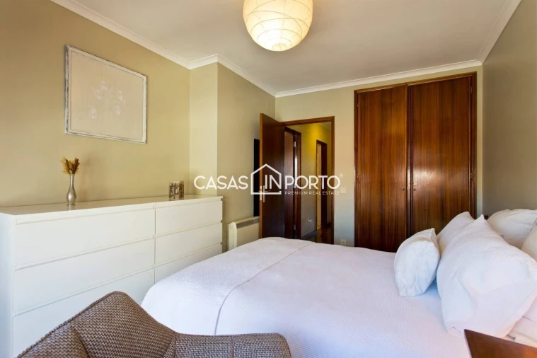 Apartamento T2 para Venda em Cedofeita, Santo Ildefonso, Sé, Miragaia, São Nicolau e Vitória Foto 22