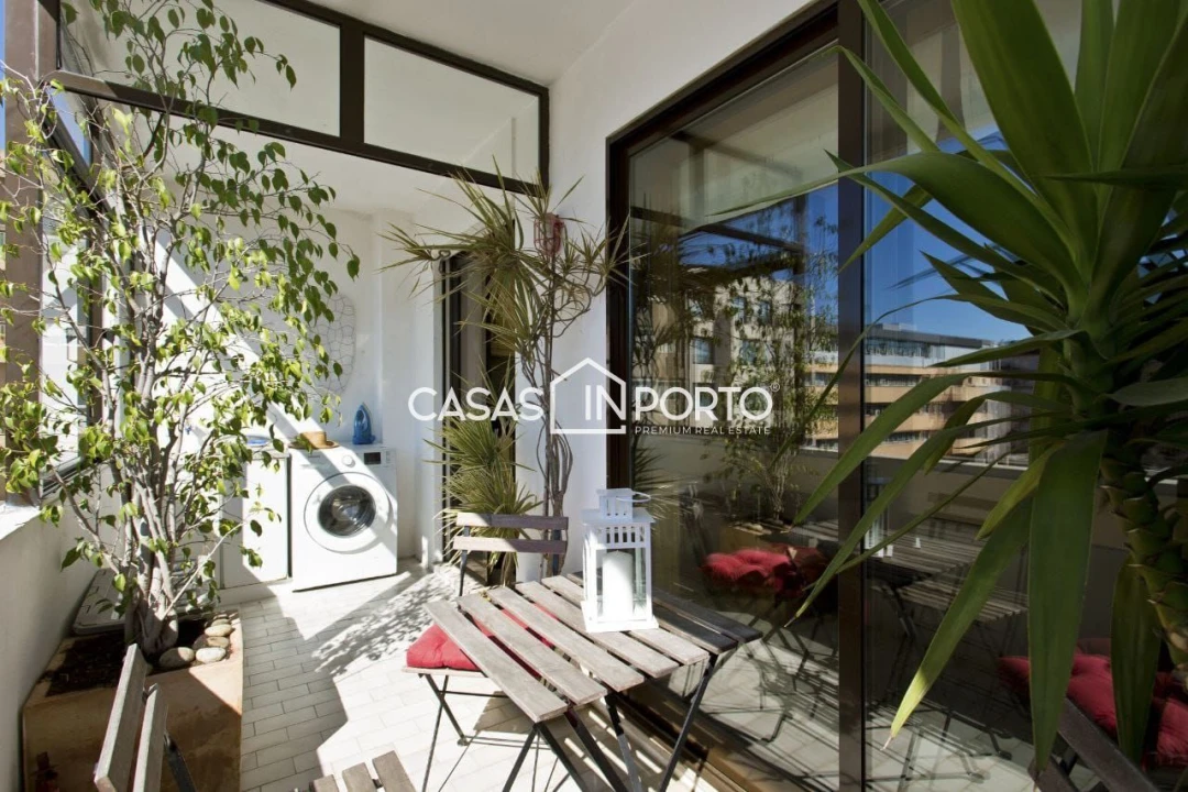 Apartamento T2 para Venda em Cedofeita, Santo Ildefonso, Sé, Miragaia, São Nicolau e Vitória Foto 41