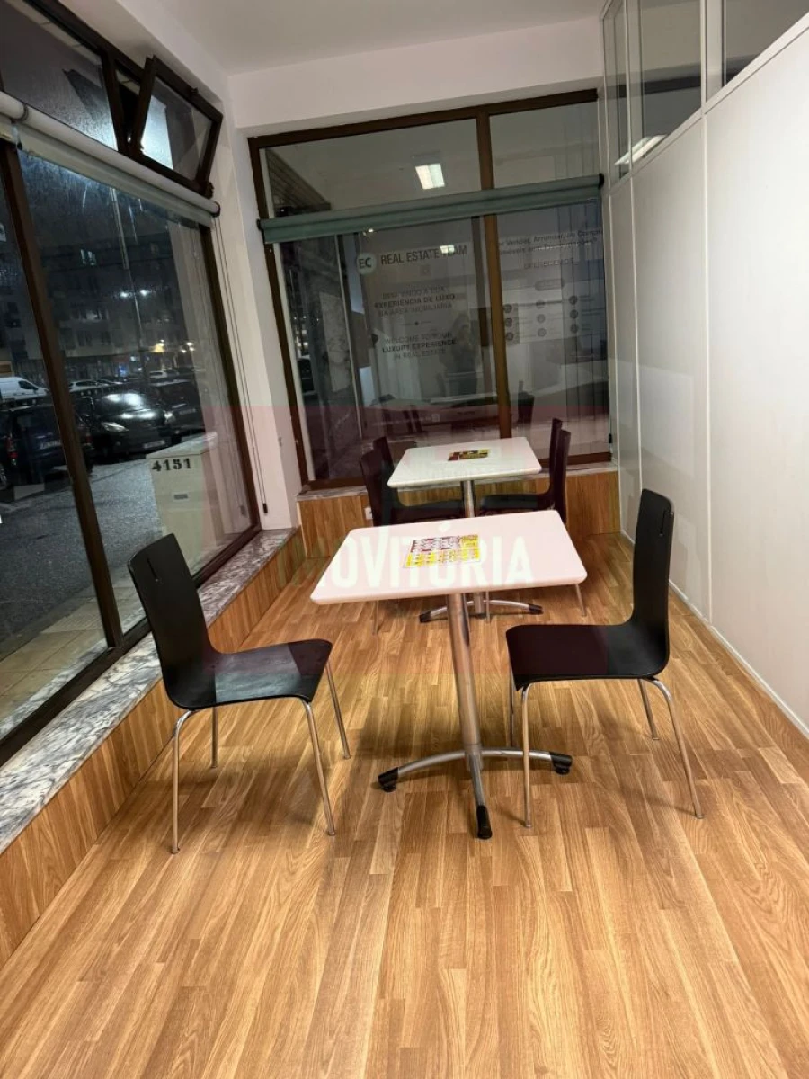 Loja para Trespasse em Glória e Vera Cruz Foto 4