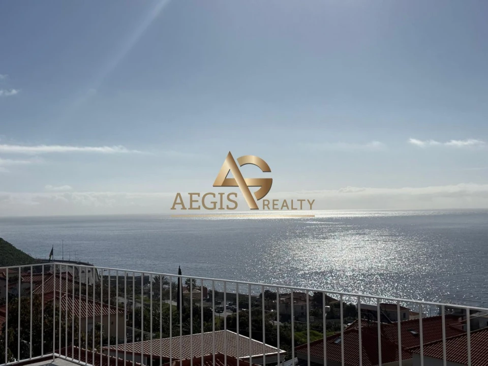 Moradia T3 para Venda em Santa Cruz Foto 1