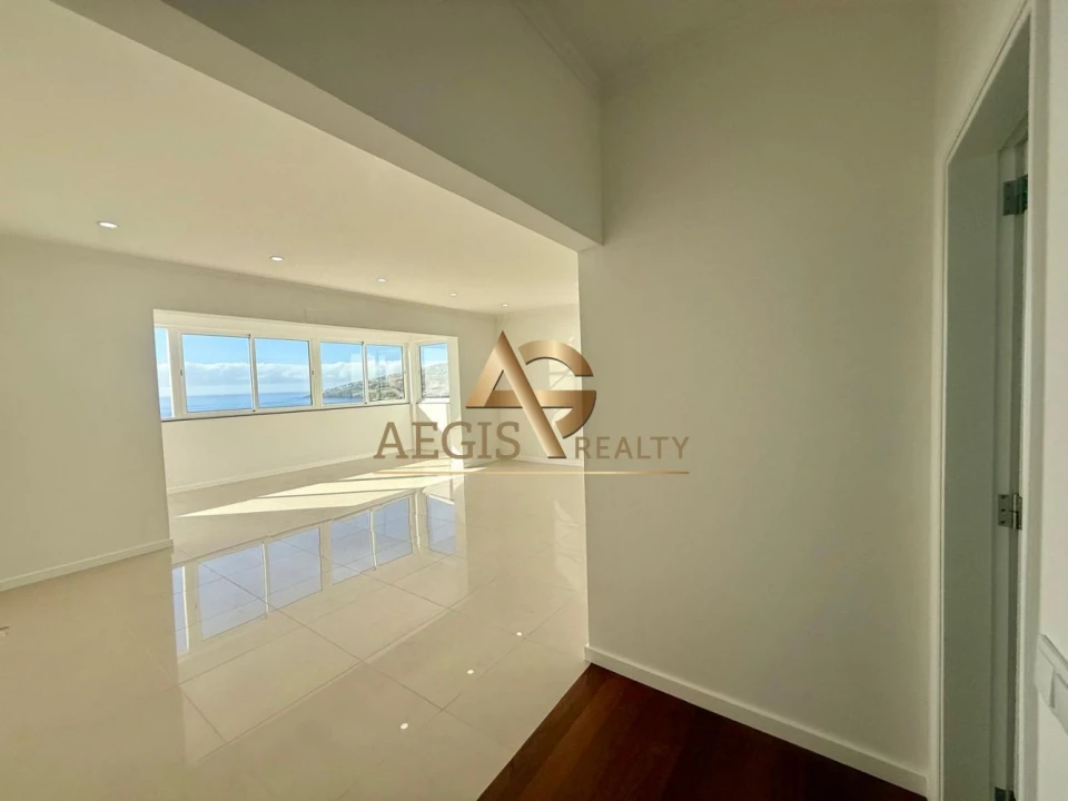 Moradia T3 para Venda em Santa Cruz Foto 4