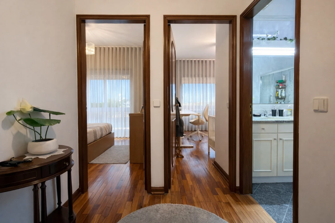 Apartamento T2 para Venda em Castêlo da Maia Foto 15