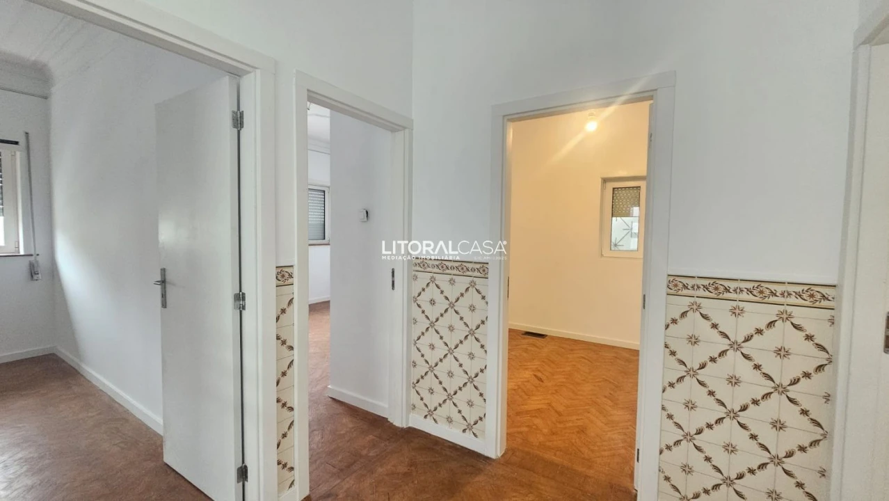 Moradia T4 para Venda em Gafanha da Nazaré Foto 8