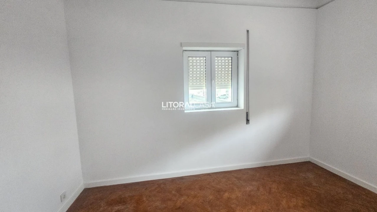 Moradia T4 para Venda em Gafanha da Nazaré Foto 21