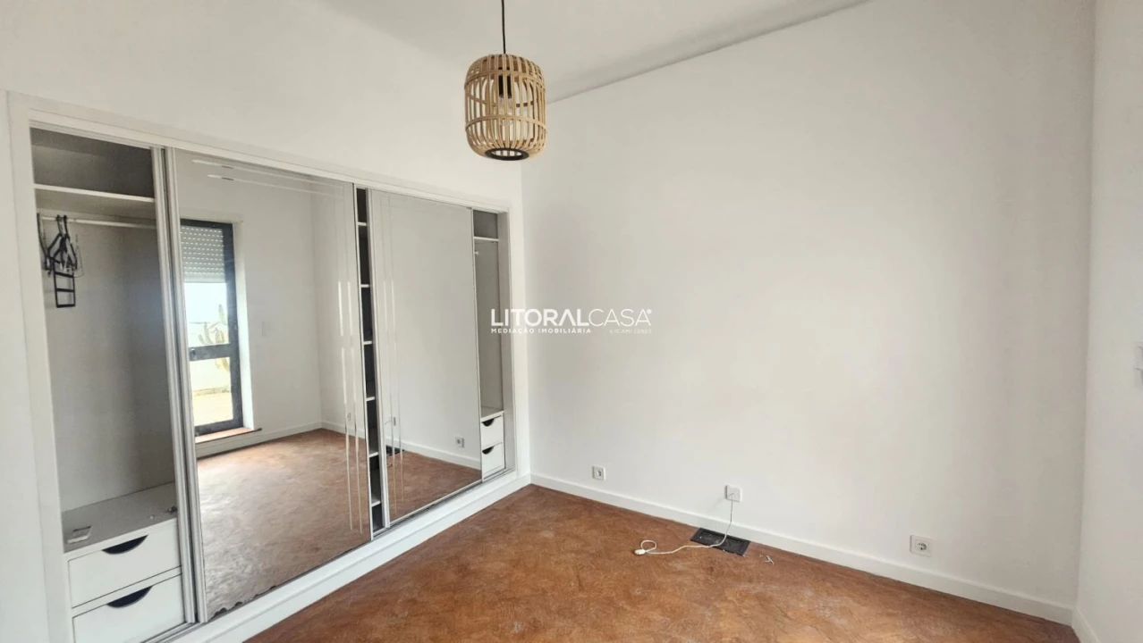 Moradia T4 para Venda em Gafanha da Nazaré Foto 9