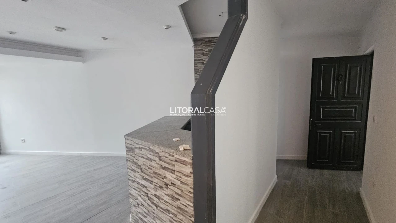 Moradia T4 para Venda em Gafanha da Nazaré Foto 23