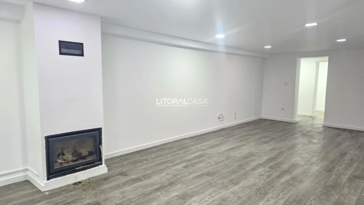 Moradia T4 para Venda em Gafanha da Nazaré Foto 1