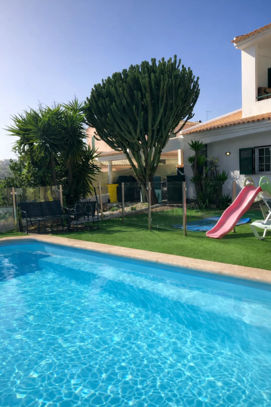 Moradia T3 para Venda em Albufeira e Olhos de Água Foto 2