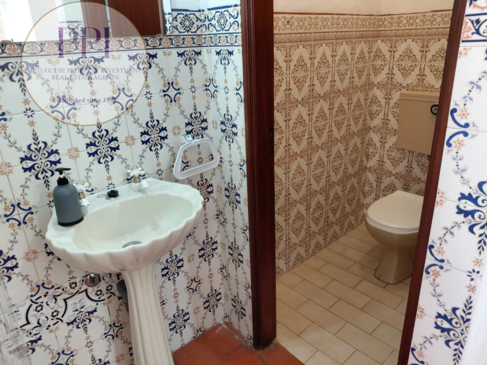 Moradia T2 para Venda em Budens Foto 8