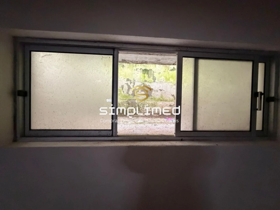 Loja para Venda em Baixa da Banheira e Vale da Amoreira Foto 11