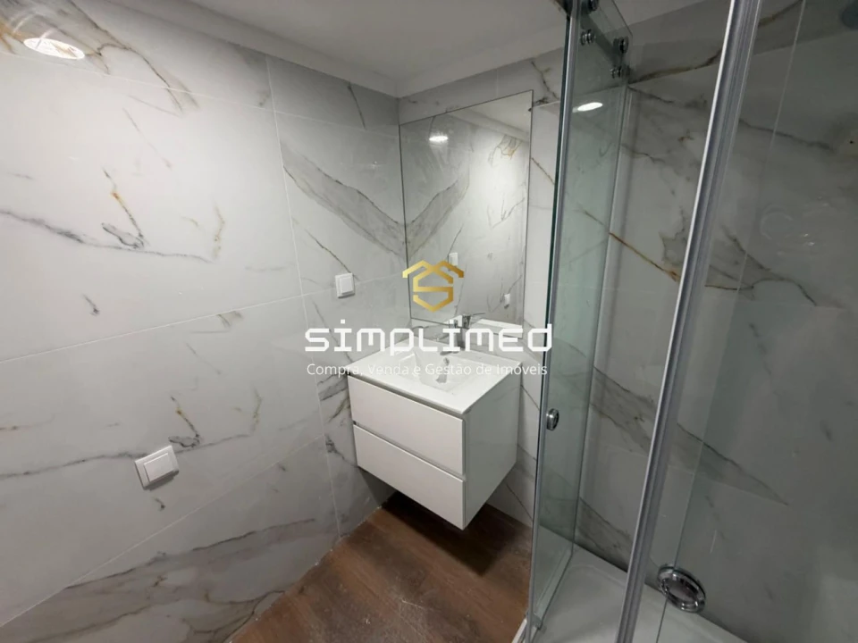 Apartamento T3 para Venda em Barreiro e Lavradio Foto 26