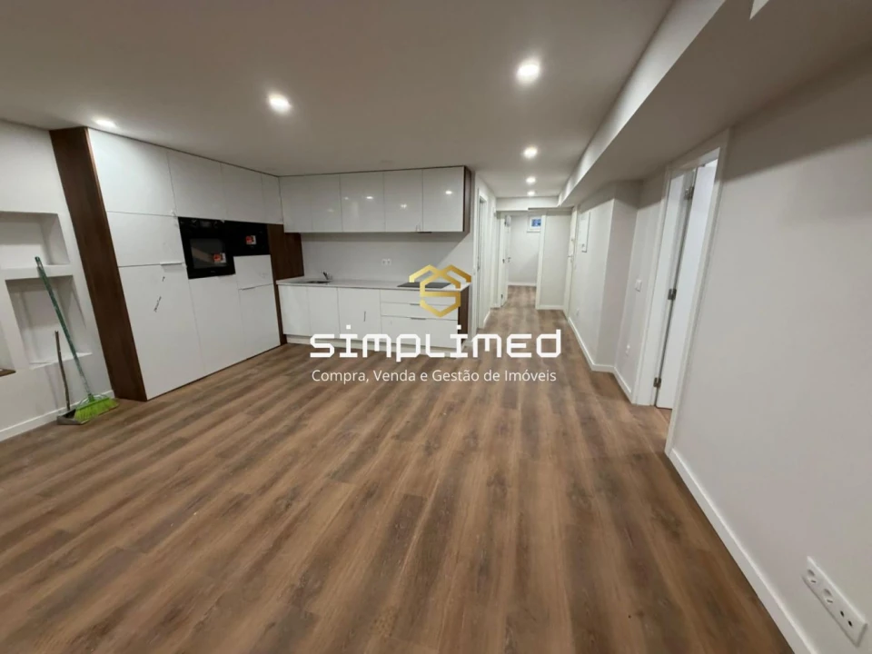 Apartamento T3 para Venda em Barreiro e Lavradio Foto 8