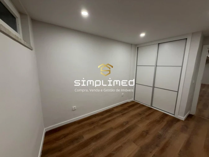 Apartamento T3 para Venda em Barreiro e Lavradio Foto 18