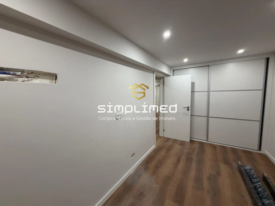 Apartamento T3 para Venda em Barreiro e Lavradio Foto 17