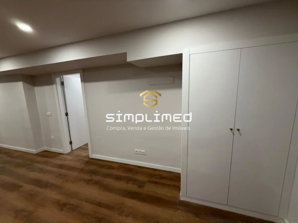 Apartamento T3 para Venda em Barreiro e Lavradio Foto 22