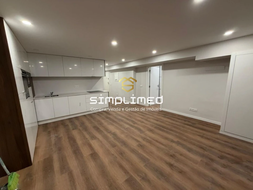 Apartamento T3 para Venda em Barreiro e Lavradio Foto 16