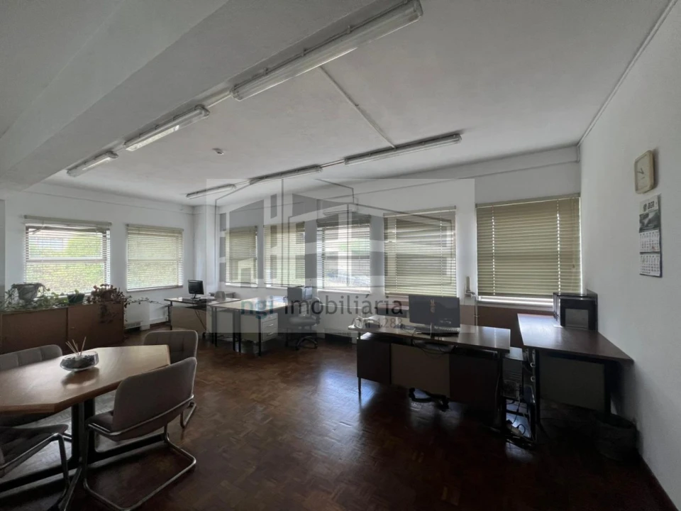 Loja para Venda em Barcarena Foto 14