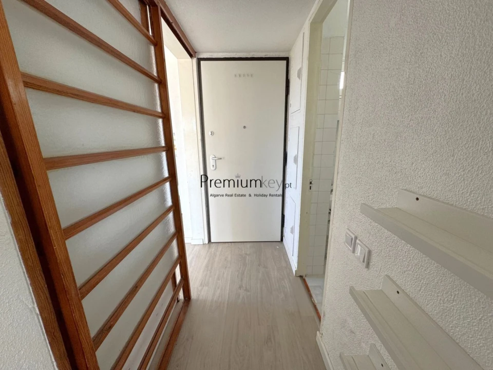 Apartamento T1 para Venda em Albufeira e Olhos de Água Foto 8