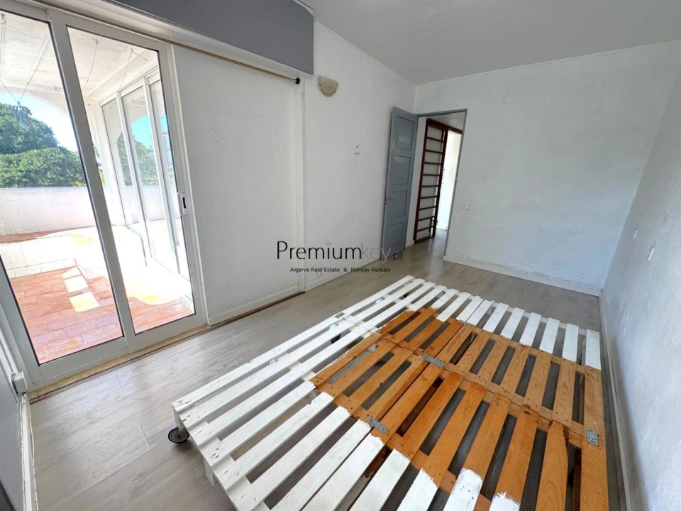 Apartamento T1 para Venda em Albufeira e Olhos de Água Foto 11