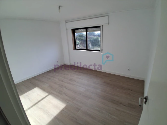 Apartamento T2 para Venda em Rio Tinto Foto 11