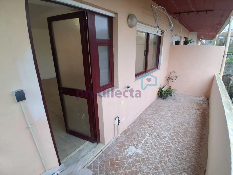 Apartamento T2 para Venda em Rio Tinto Foto 15