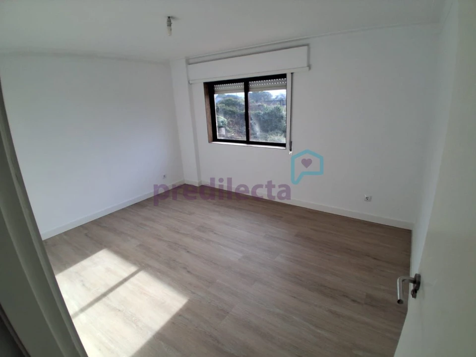 Apartamento T2 para Venda em Rio Tinto Foto 11