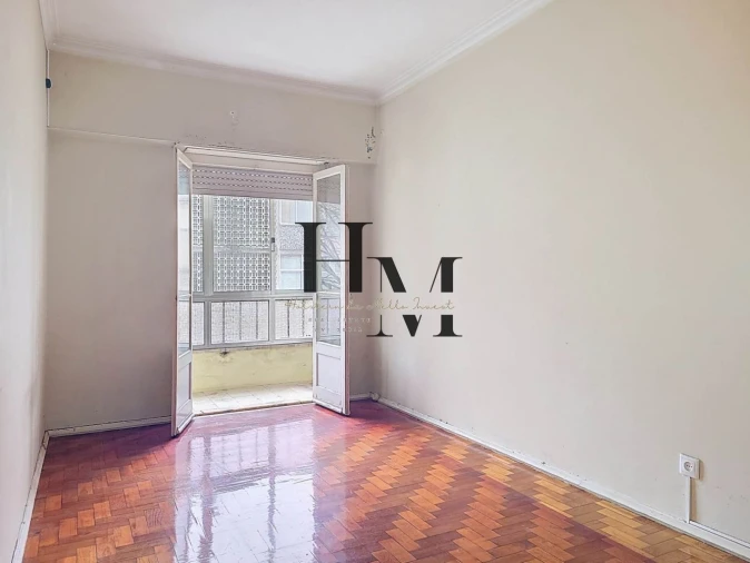 Apartamento T2 para Venda em Benfica Foto 18