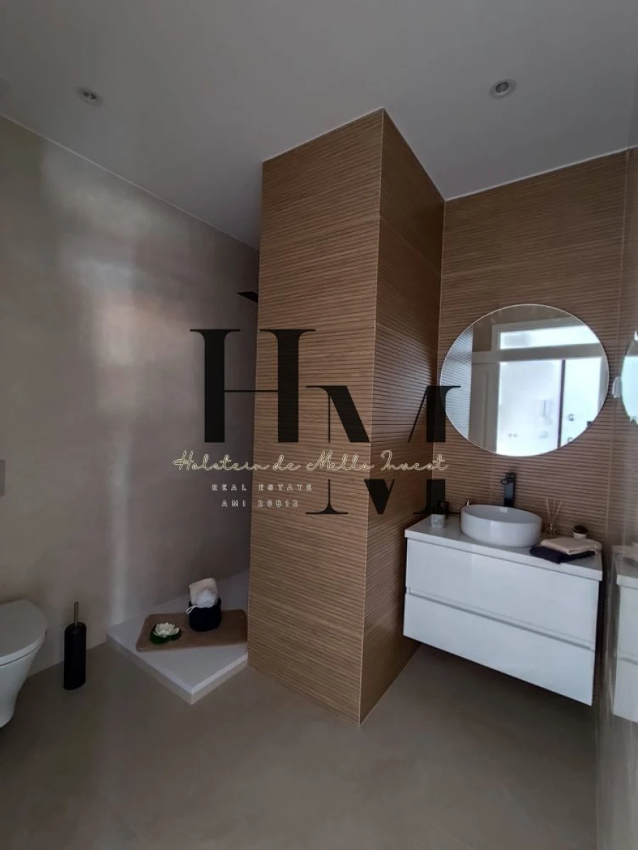 Apartamento T2 para Venda em São Vicente Foto 11