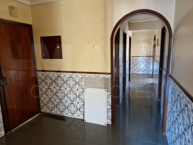Apartamento T2 para Venda em Pontinha e Famões Foto 7