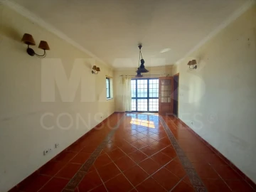 Moradia T3 para Venda em Santo Isidoro