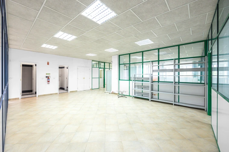 Escritório para Venda em Alverca do Ribatejo e Sobralinho Foto 2