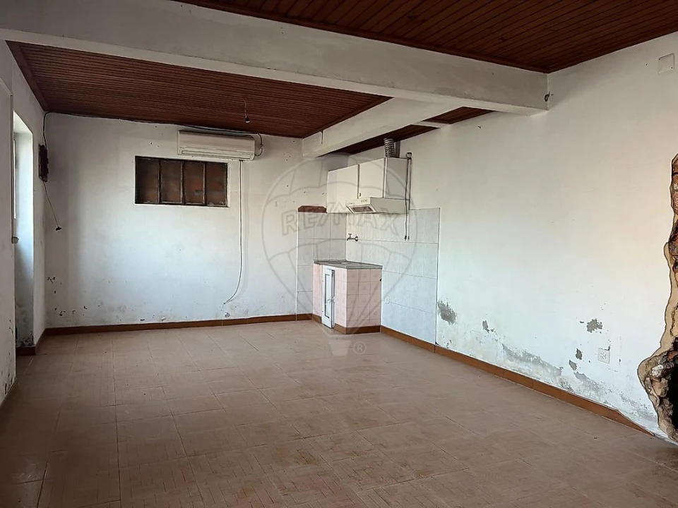 Moradia T2 para Venda em Canedo, Vale e Vila Maior Foto 1