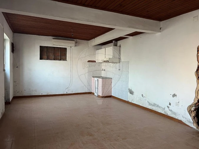 Moradia T2 para Venda em Canedo, Vale e Vila Maior Foto 1