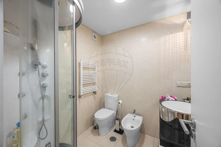 Apartamento T3 para Arrendamento em Odivelas Foto 10