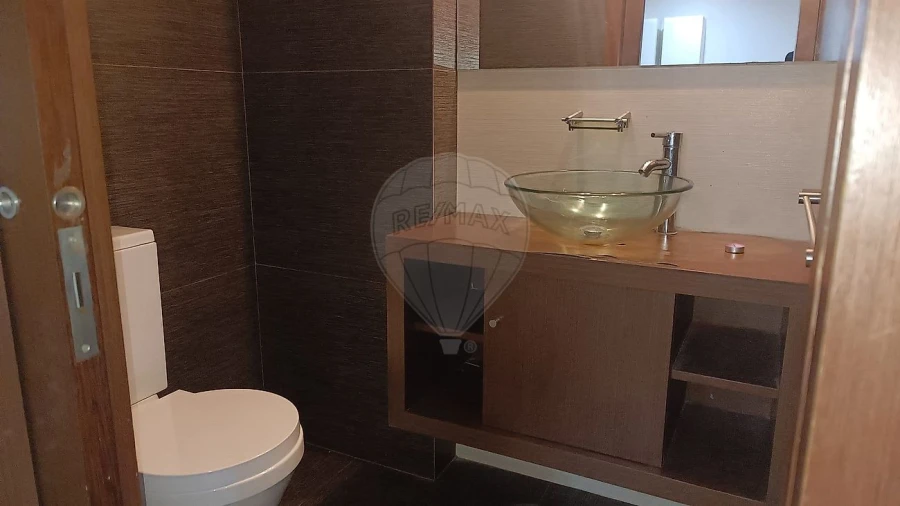 Apartamento T2 para Arrendamento em Mafamude e Vilar do Paraíso Foto 16