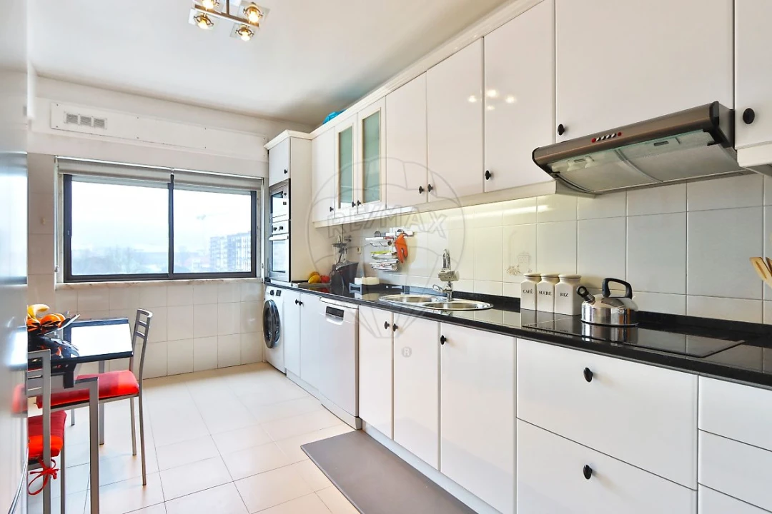 Apartamento T3 para Venda em Benfica Foto 19
