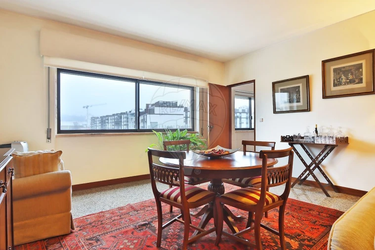 Apartamento T3 para Venda em Benfica Foto 13