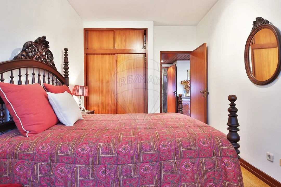 Apartamento T3 para Venda em Benfica Foto 10