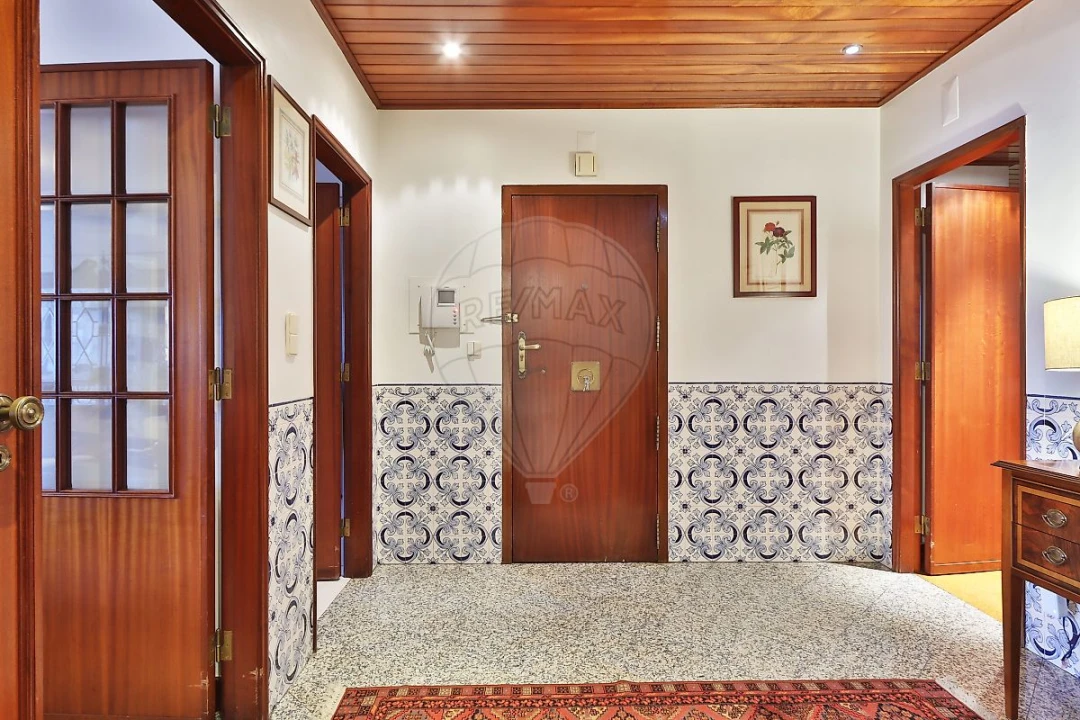 Apartamento T3 para Venda em Benfica Foto 31