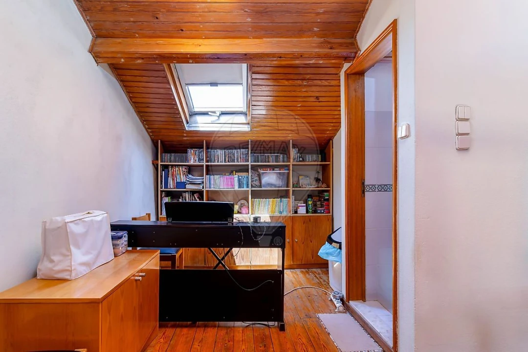 Prédio para Venda em Santo António Foto 17