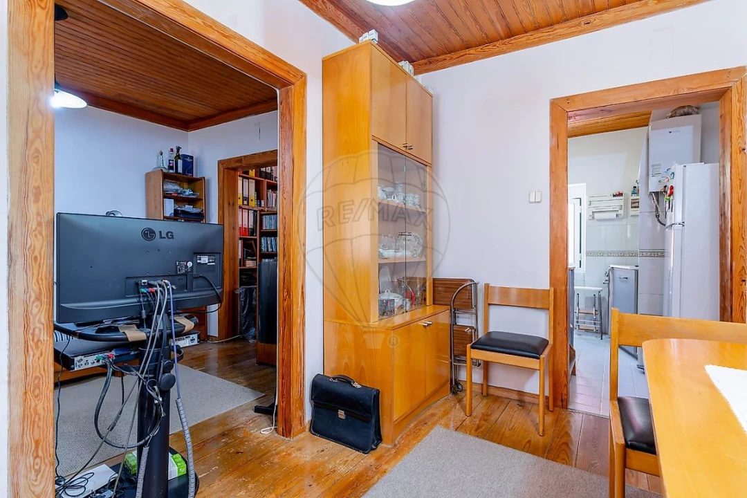 Prédio para Venda em Santo António Foto 5