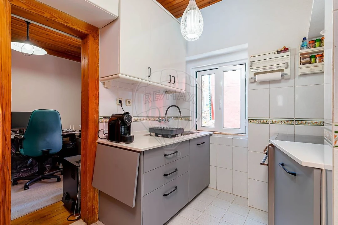 Prédio para Venda em Santo António Foto 12