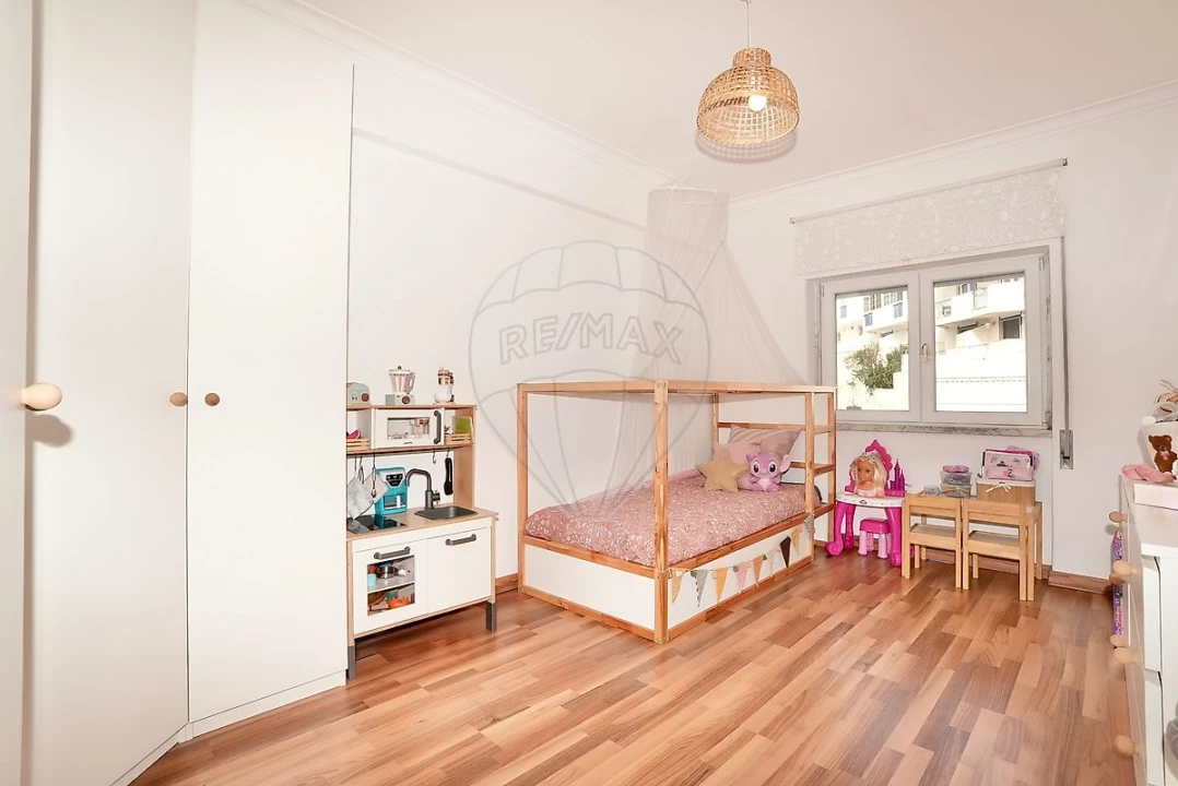 Apartamento T2 para Venda em Laranjeiro e Feijó Foto 21