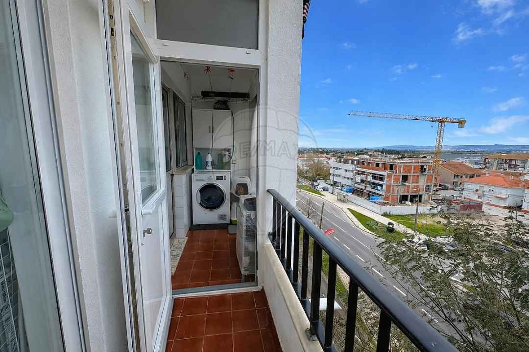 Apartamento T3 para Venda em Samora Correia Foto 27