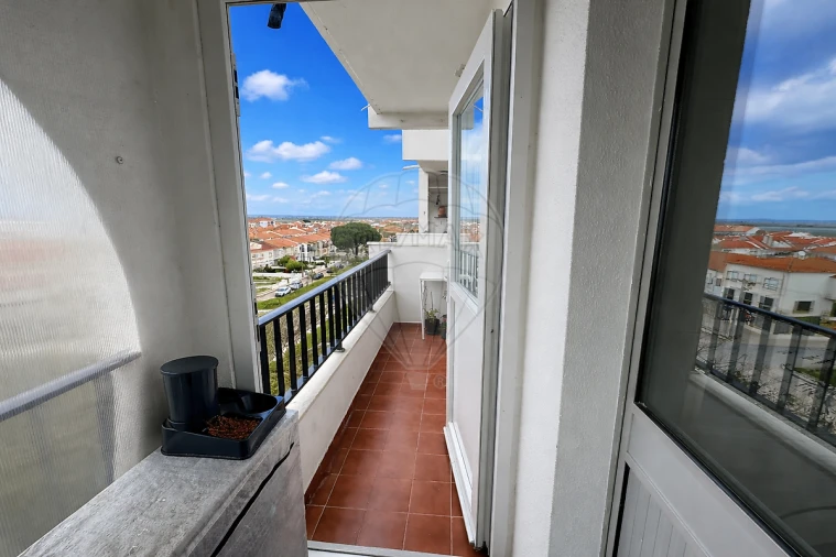 Apartamento T3 para Venda em Samora Correia Foto 25